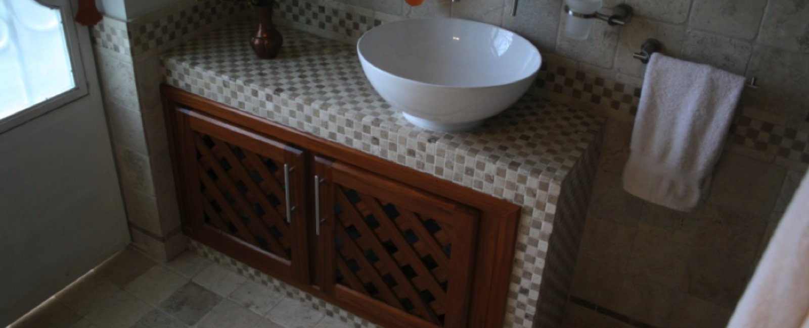 instalación de Cenefas